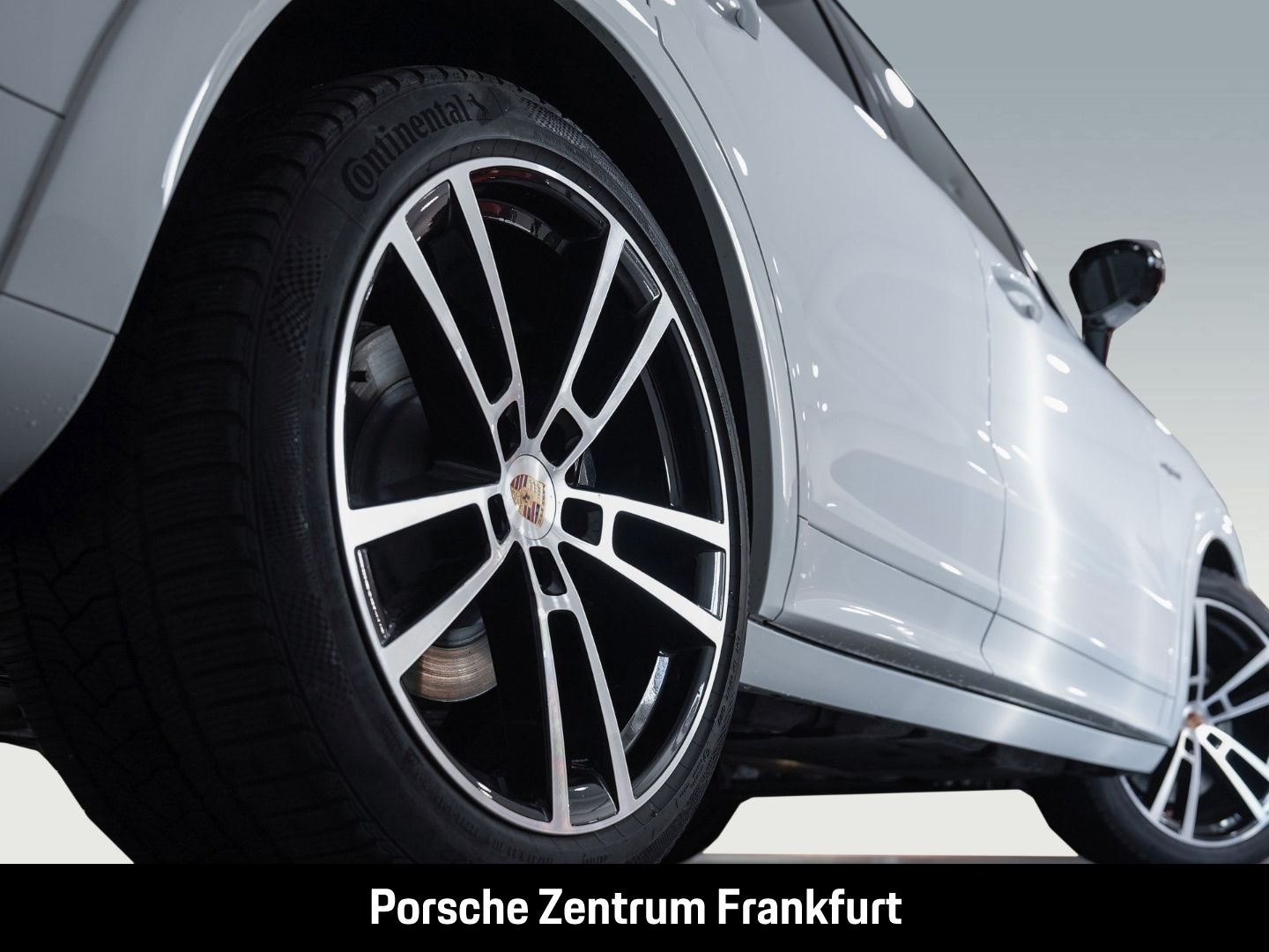 Porsche Cayenne E-Hybrid Black Edition HA-Lenkung BOSE