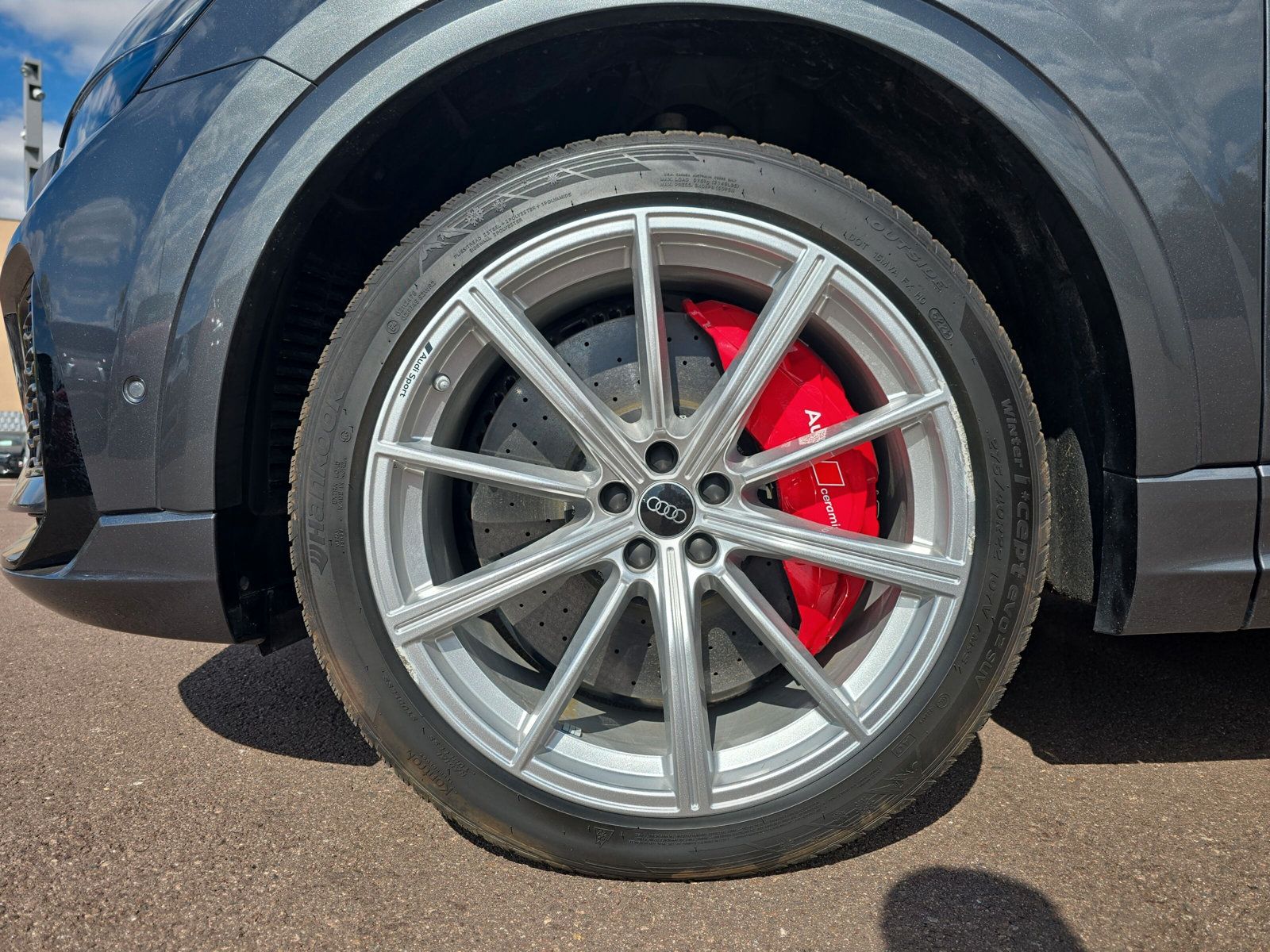 Audi RS Q8 AHK PANO KERAMIK LEDER UPE 175T