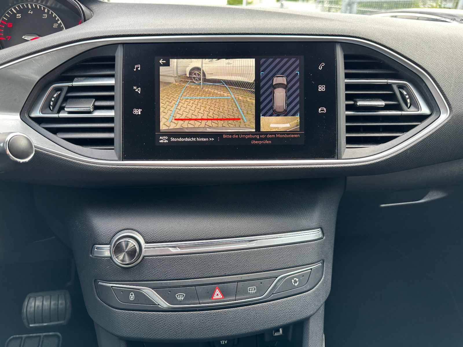 Peugeot 308 SW Allure - Samsaru's Car Outlet