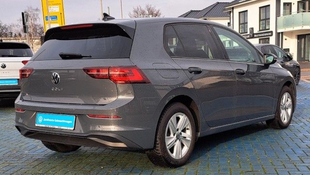 Volkswagen Golf VIII 1.0 TSI Life - Samsaru's Car Outlet