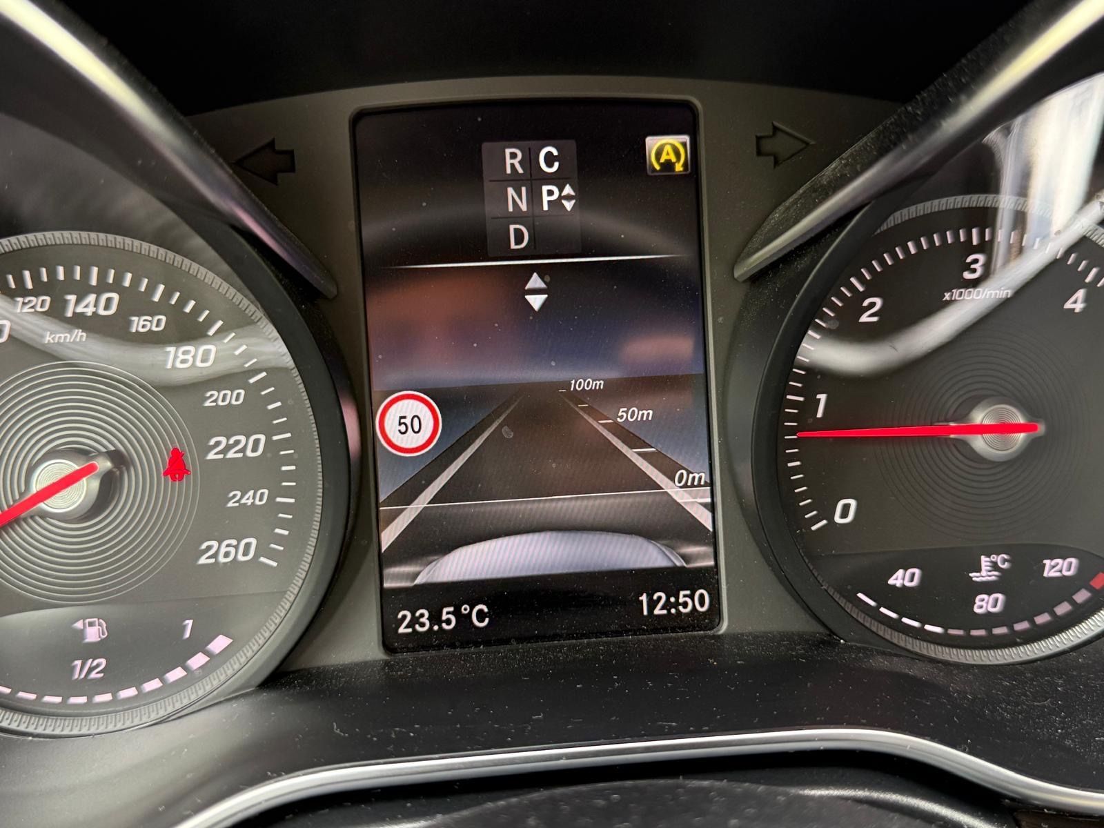 Mercedes-Benz V 220 V -Klasse AVANTG./EDITION - Samsaru's Car Outlet