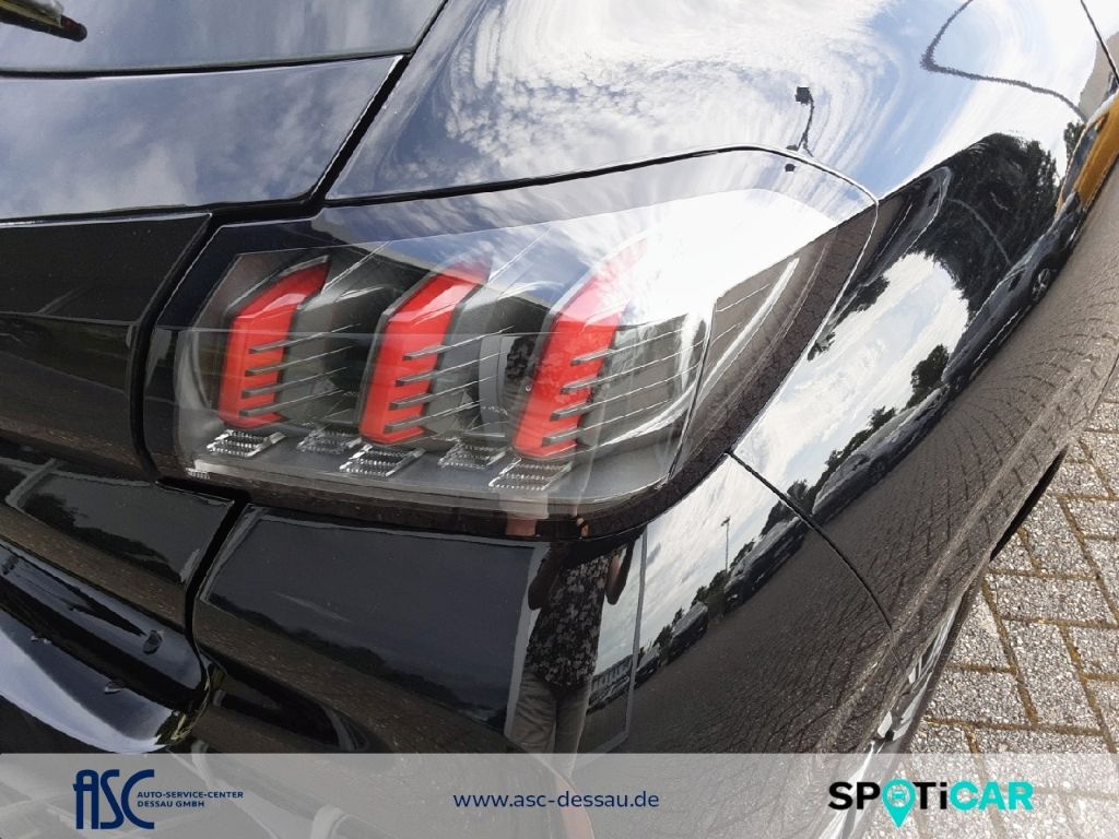 Peugeot 208 ALLU PUTE100 EAT8 - Samsaru's Car Outlet