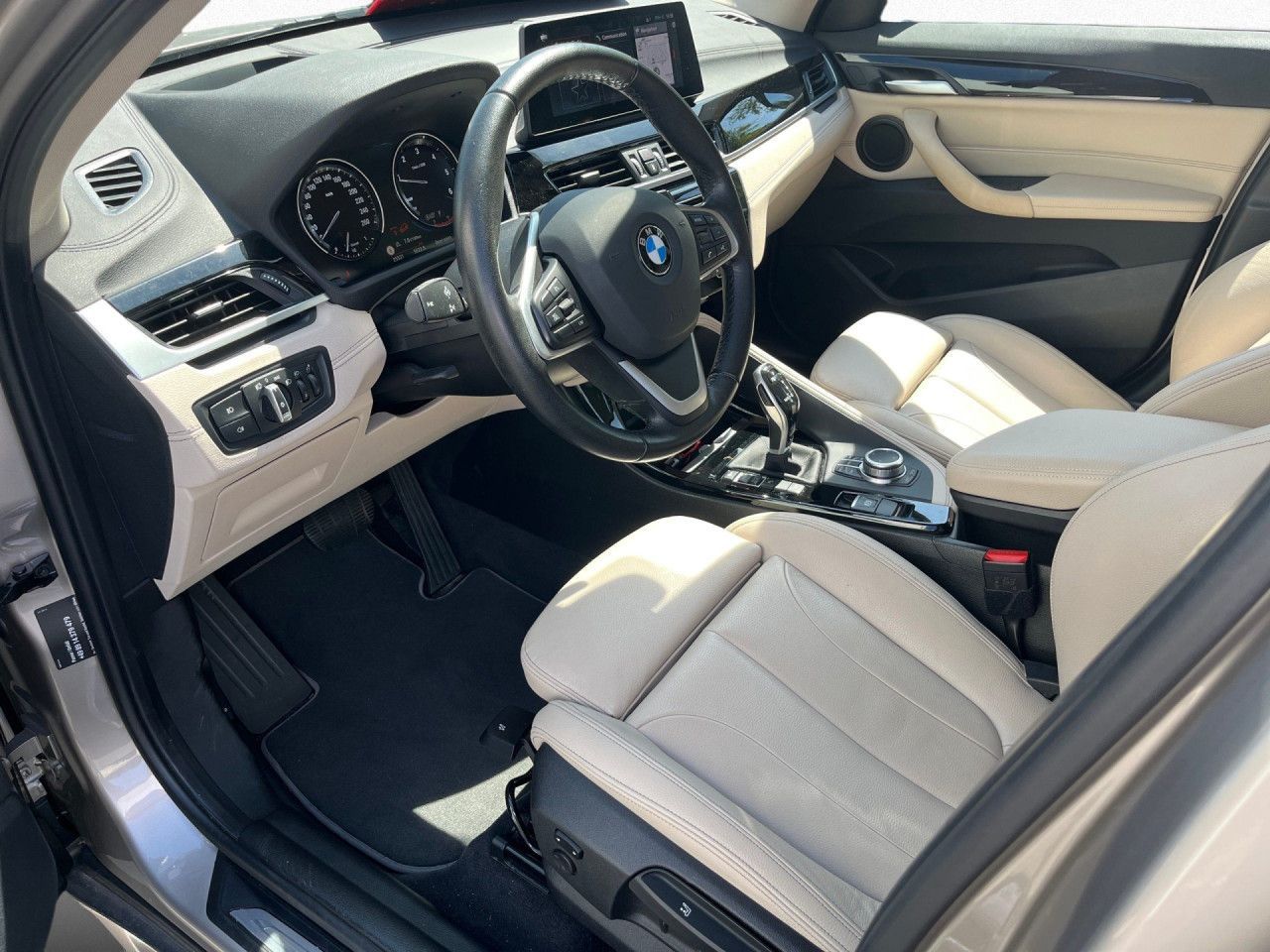 BMW X1 xDrive18d - Samsaru's Car Outlet