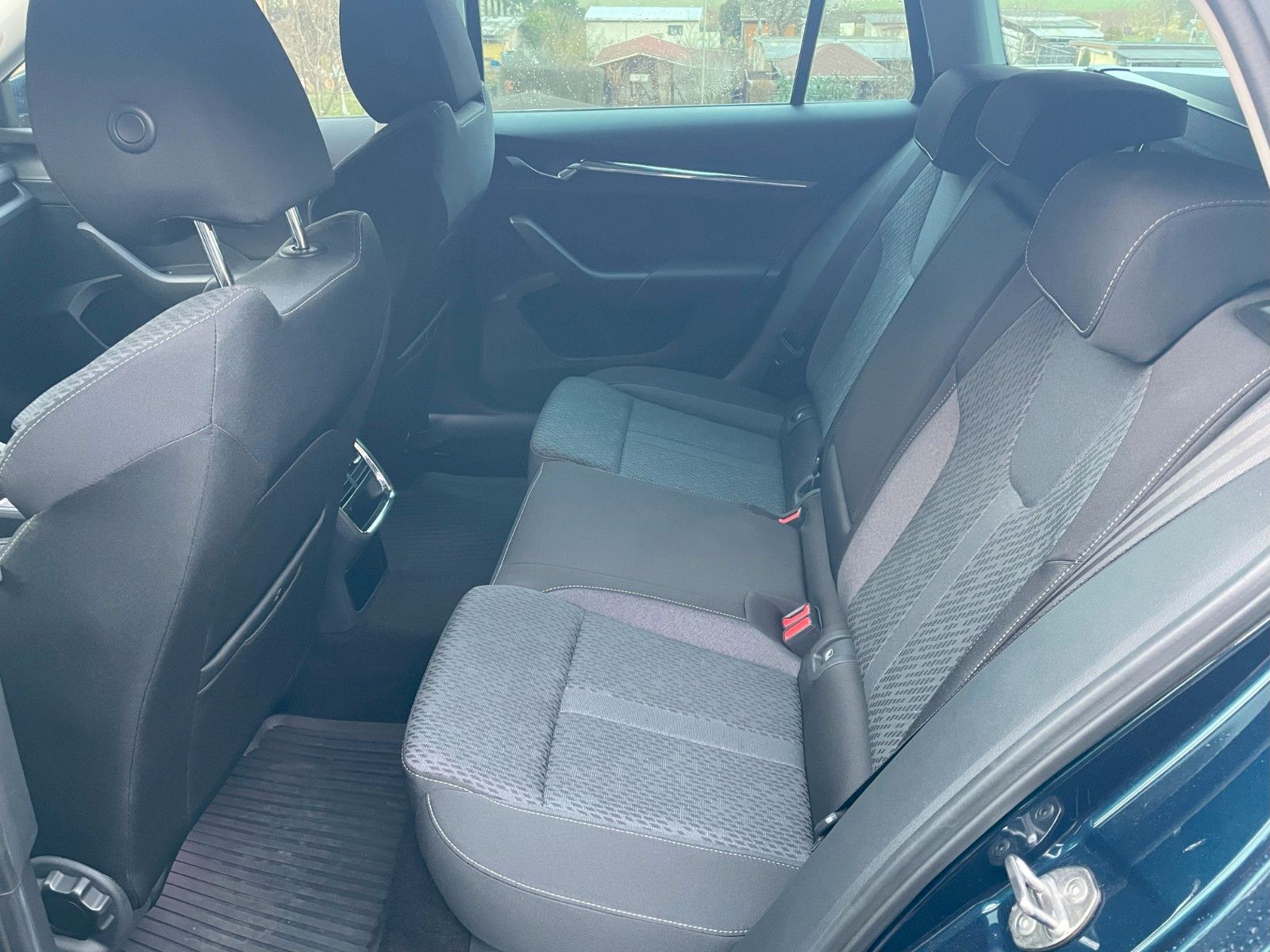 Skoda Octavia Combi Style iV - Samsaru's Car Outlet