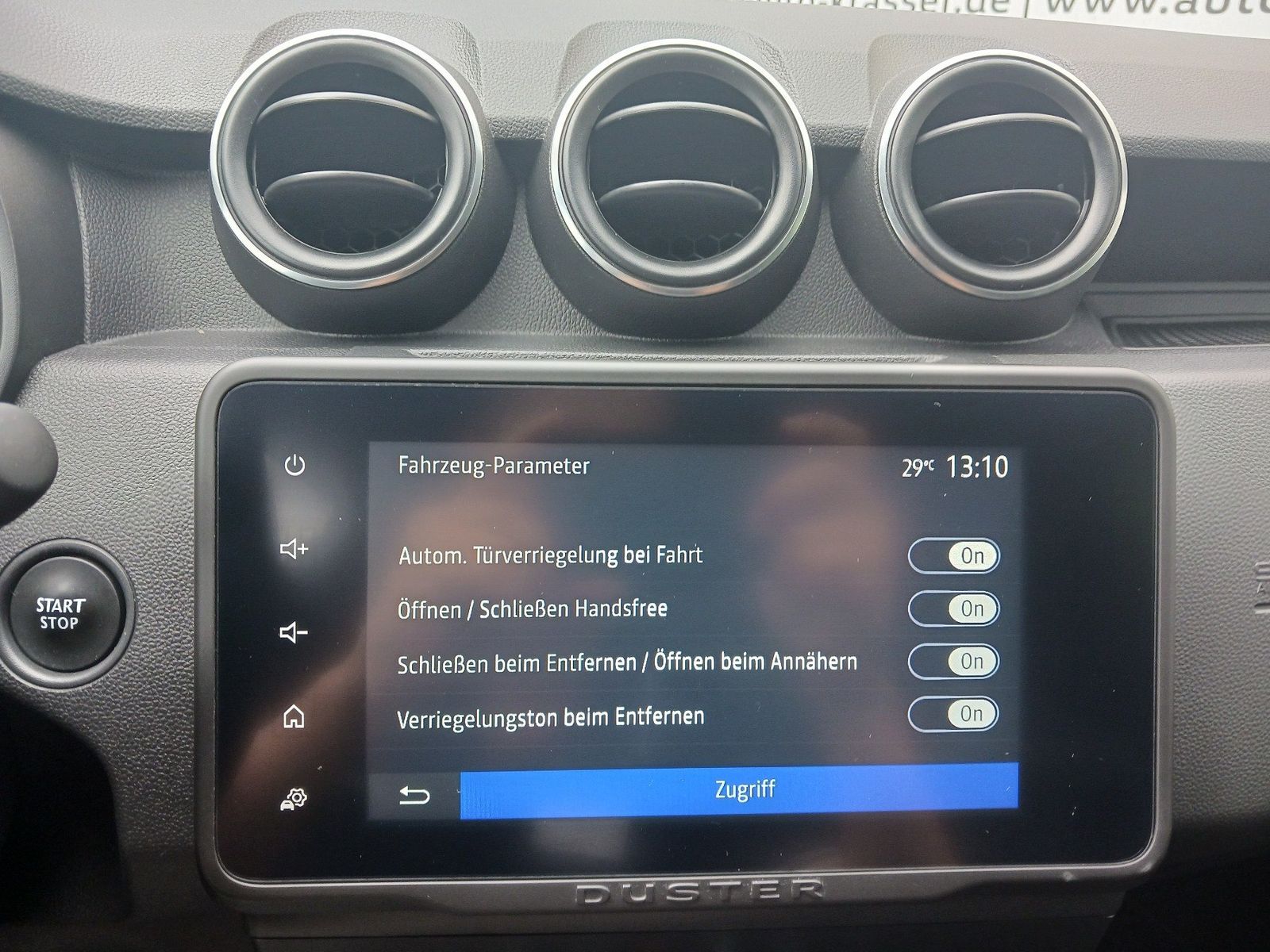 Dacia Duster Prestige Blue dCi 115 2WD - Samsaru's Car Outlet