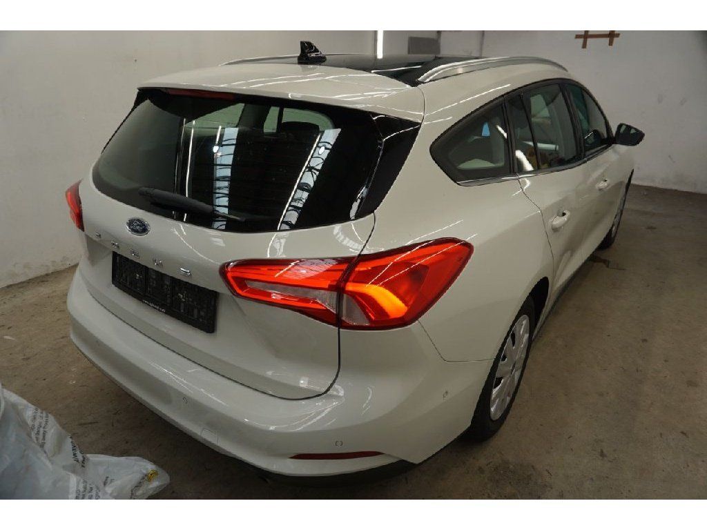 Ford Focus 2.0 EcoBlue - Samsaru's Car Outlet