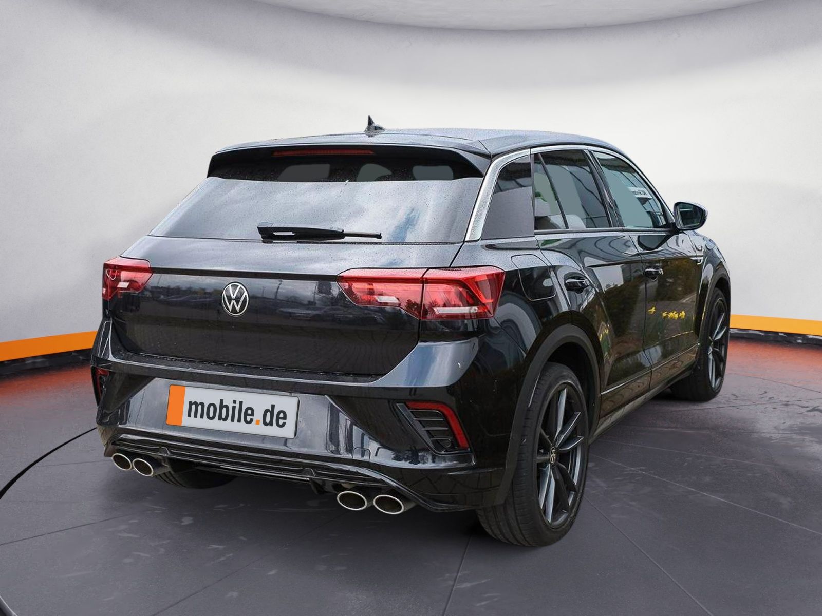 Volkswagen T-Roc R 2.0 TSI DSG - Samsaru's Car Outlet