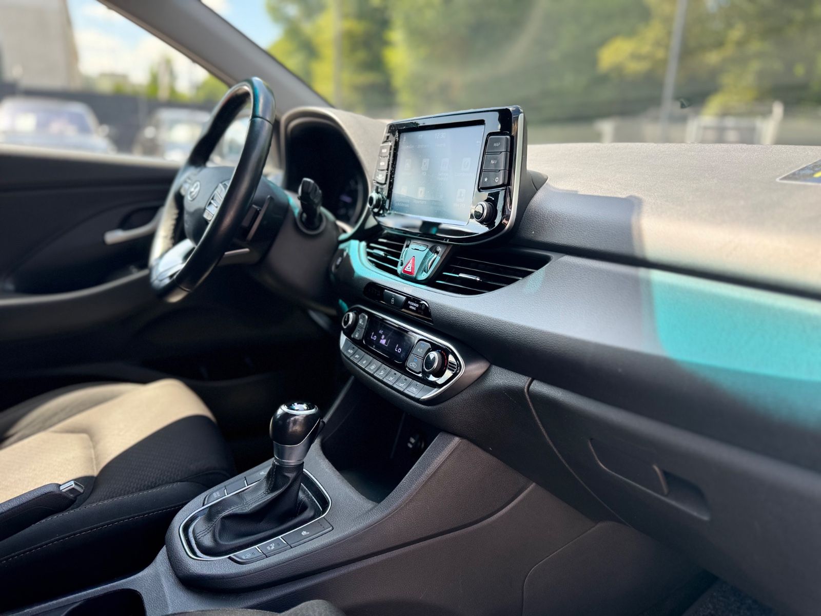 Hyundai i30 - Samsaru's Car Outlet