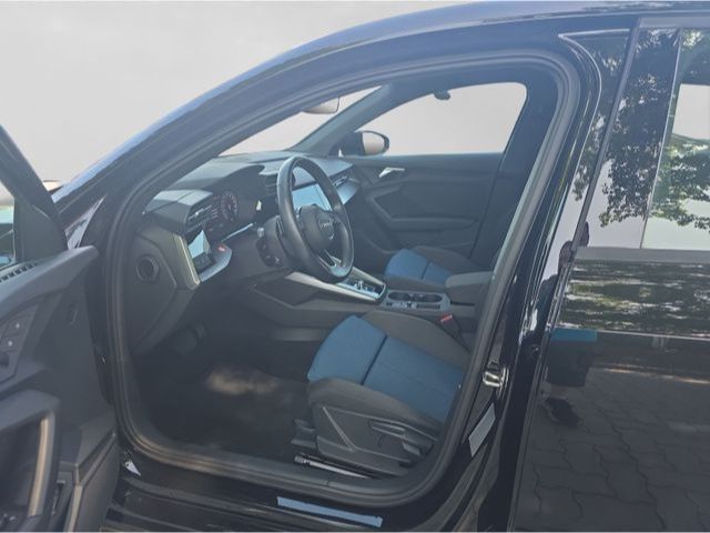 Audi A3 Sportback 35 TFSI Alu LEDScheinw. NaviPlus Si