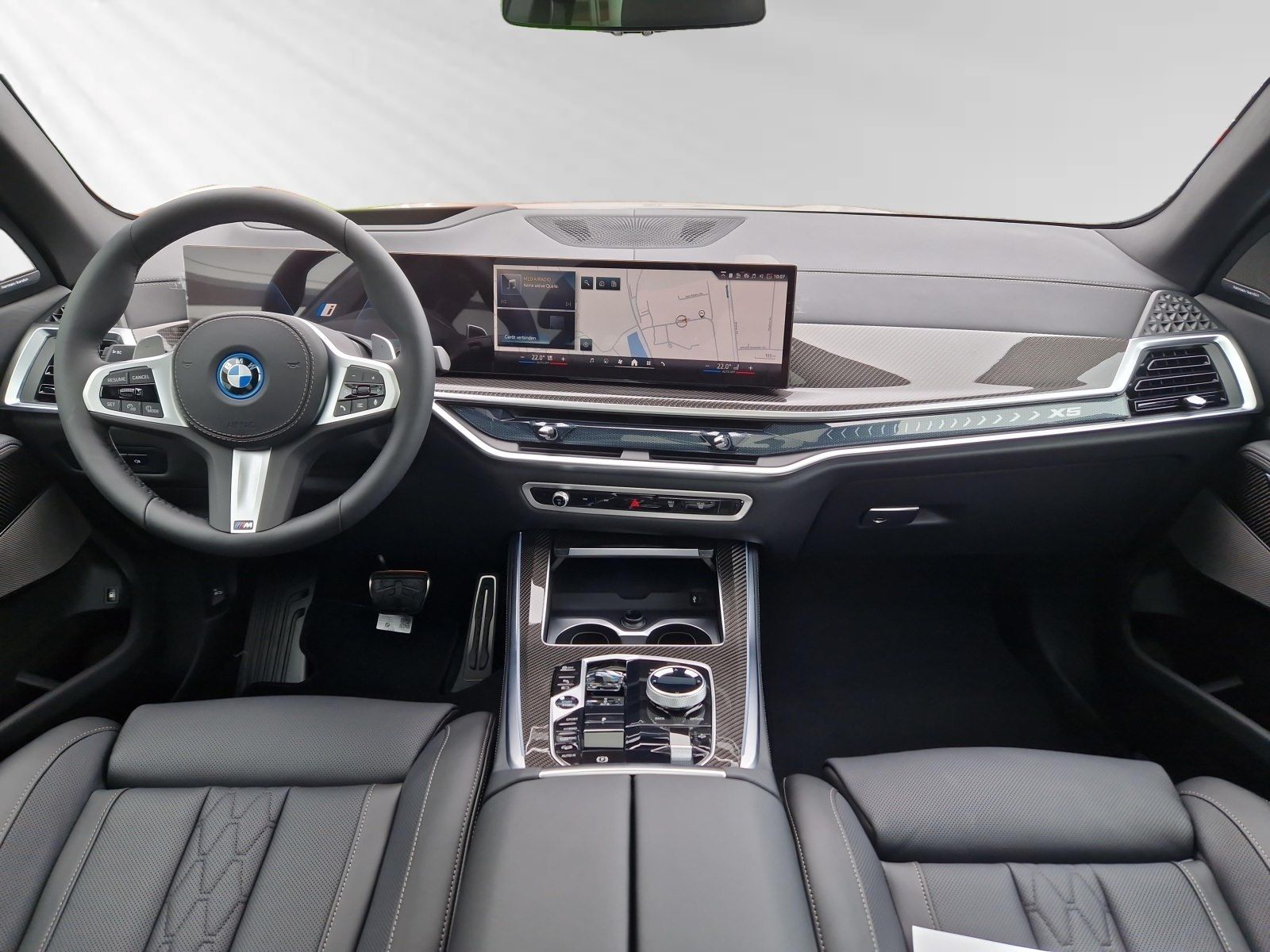 BMW X5 xDrive50e M Sport Pro|AHK|SkyLounge|H/K