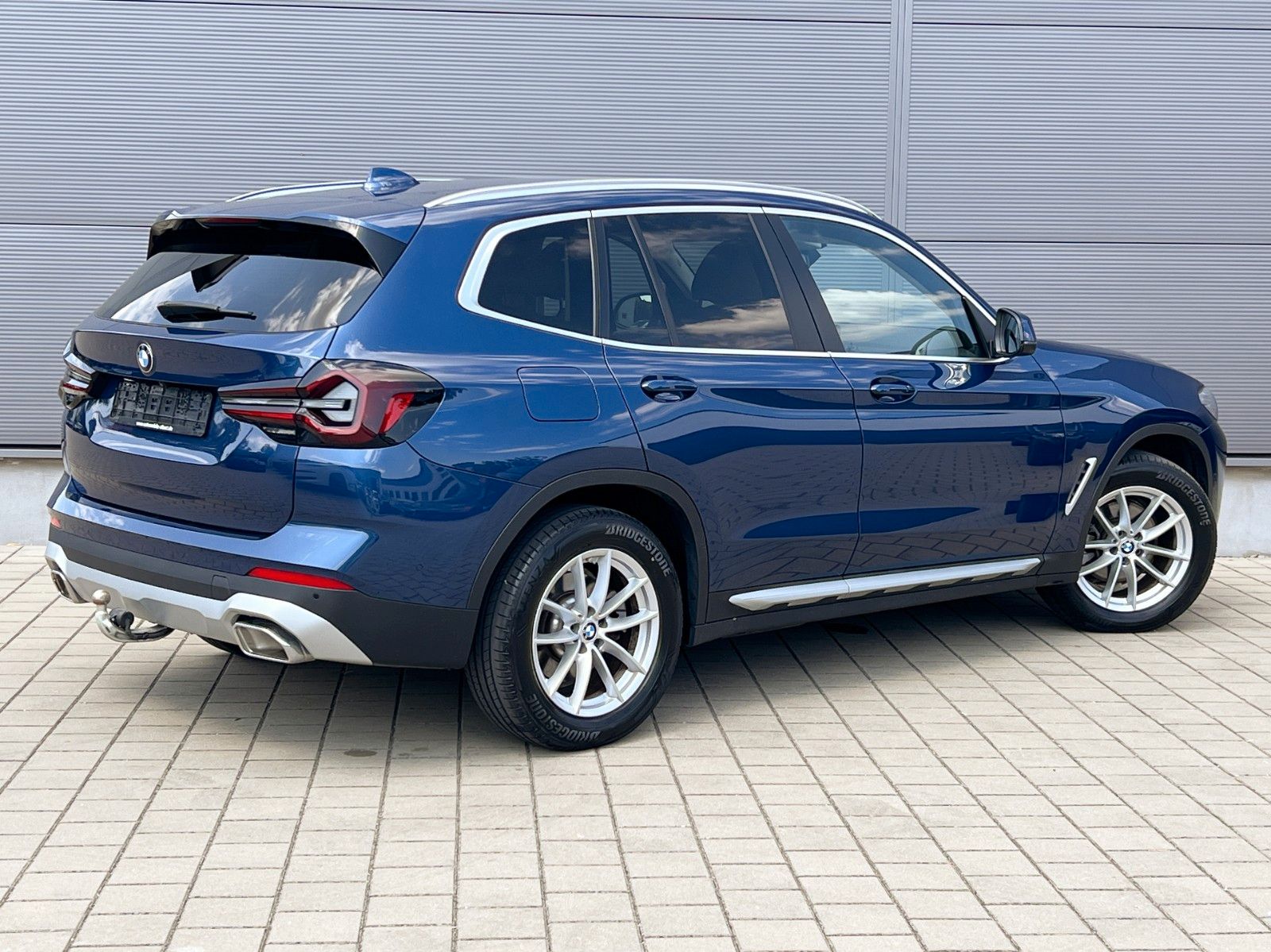 BMW X3 xDrive 20d - Samsaru's Car Outlet