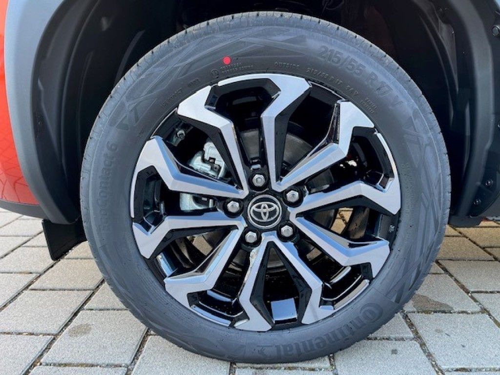 Toyota Yaris Cross Hybrid 1.5 VVT-i Spicy Edition
