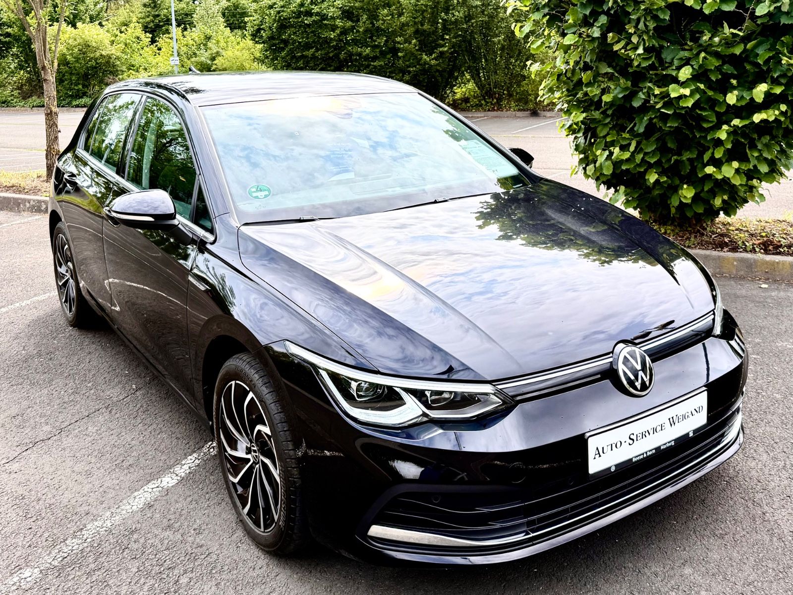 Volkswagen Golf VIII 1.5 Style - Samsaru's Car Outlet
