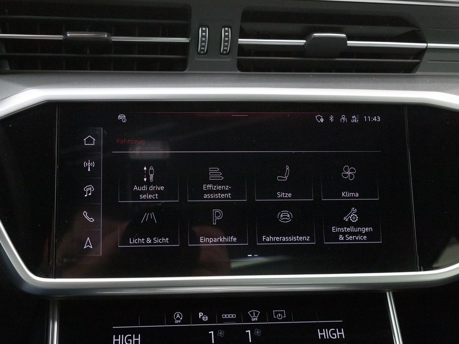 Audi A6 Avant 45 TFSI Q - Samsaru's Car Outlet