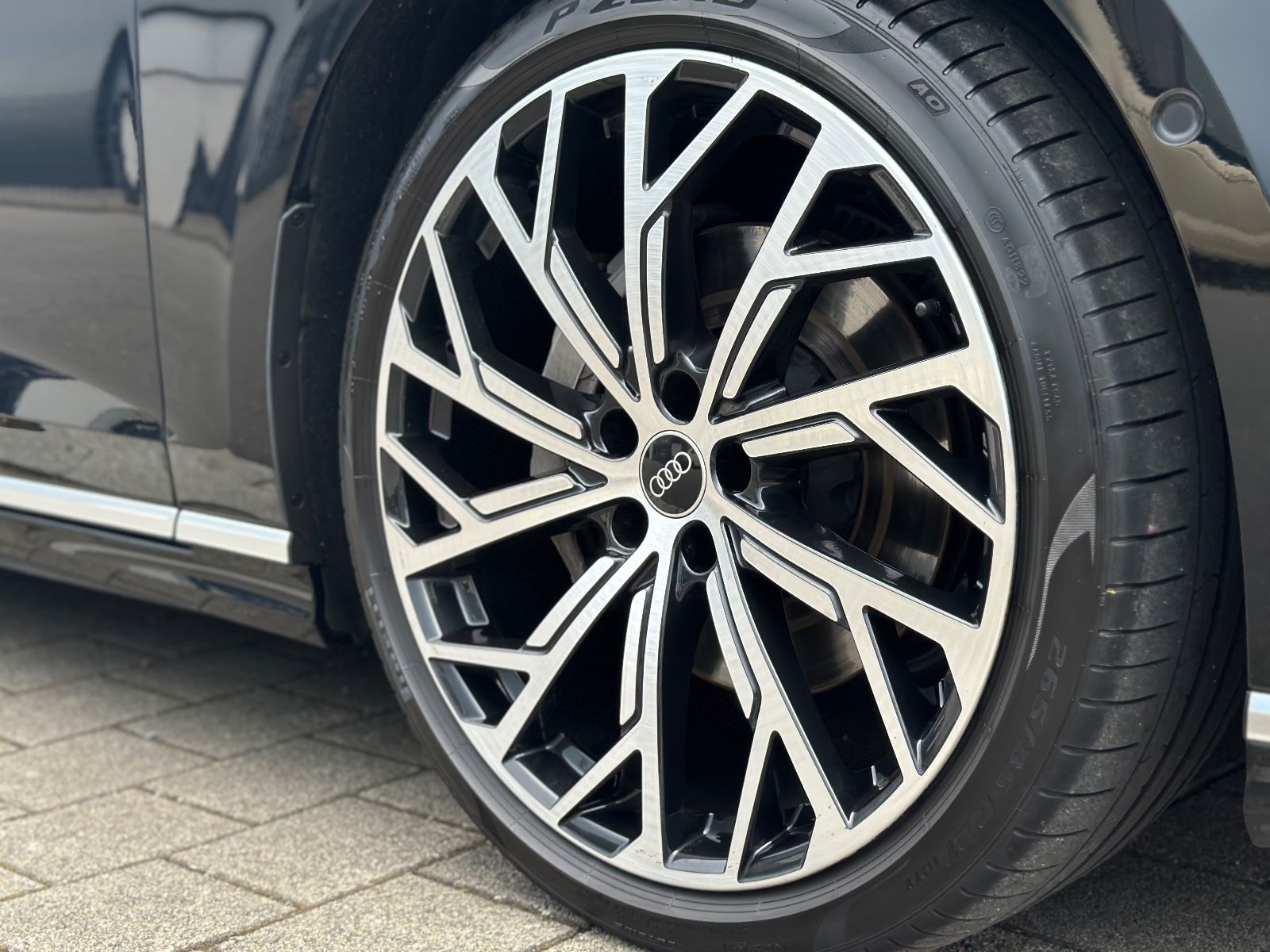 Audi A8 50 TDI SPORT - Samsaru's Car Outlet