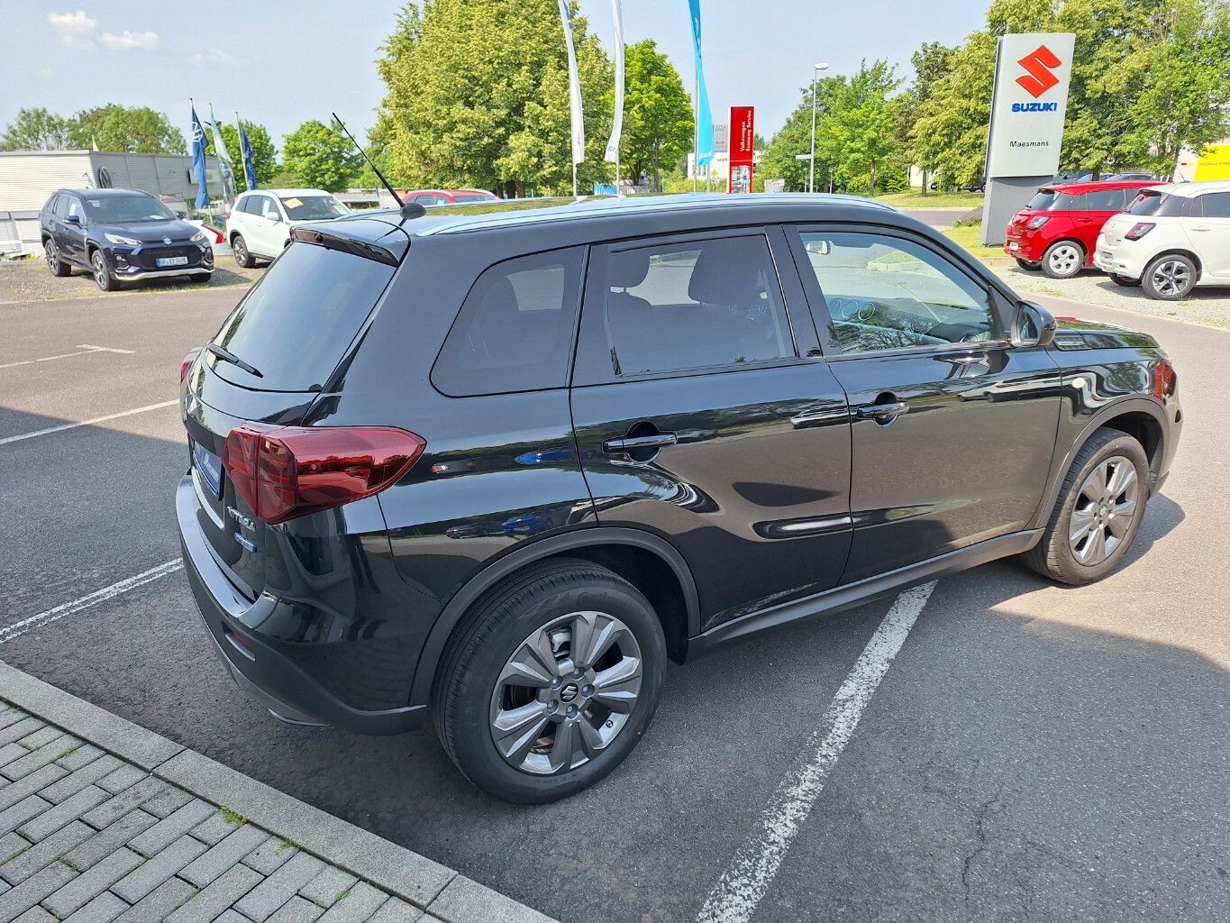 Suzuki Vitara 1.4 Mild-Hybrid Comfort - Samsaru's Car Outlet