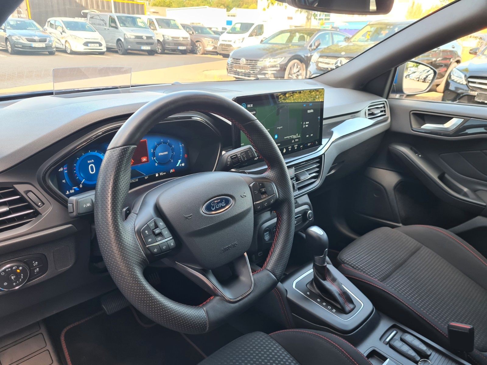 Ford Focus ST-Line X AUT - ASSISTS - HUD - WINTER -