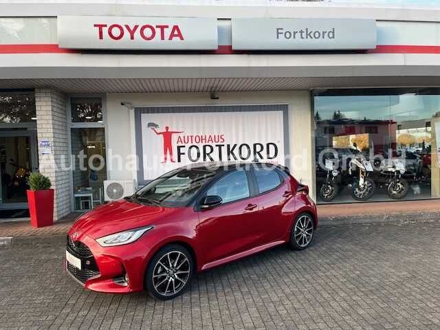 Toyota Yaris Hybrid 1.5 GR SPORT - Navi, JBL, HuD, PDC,