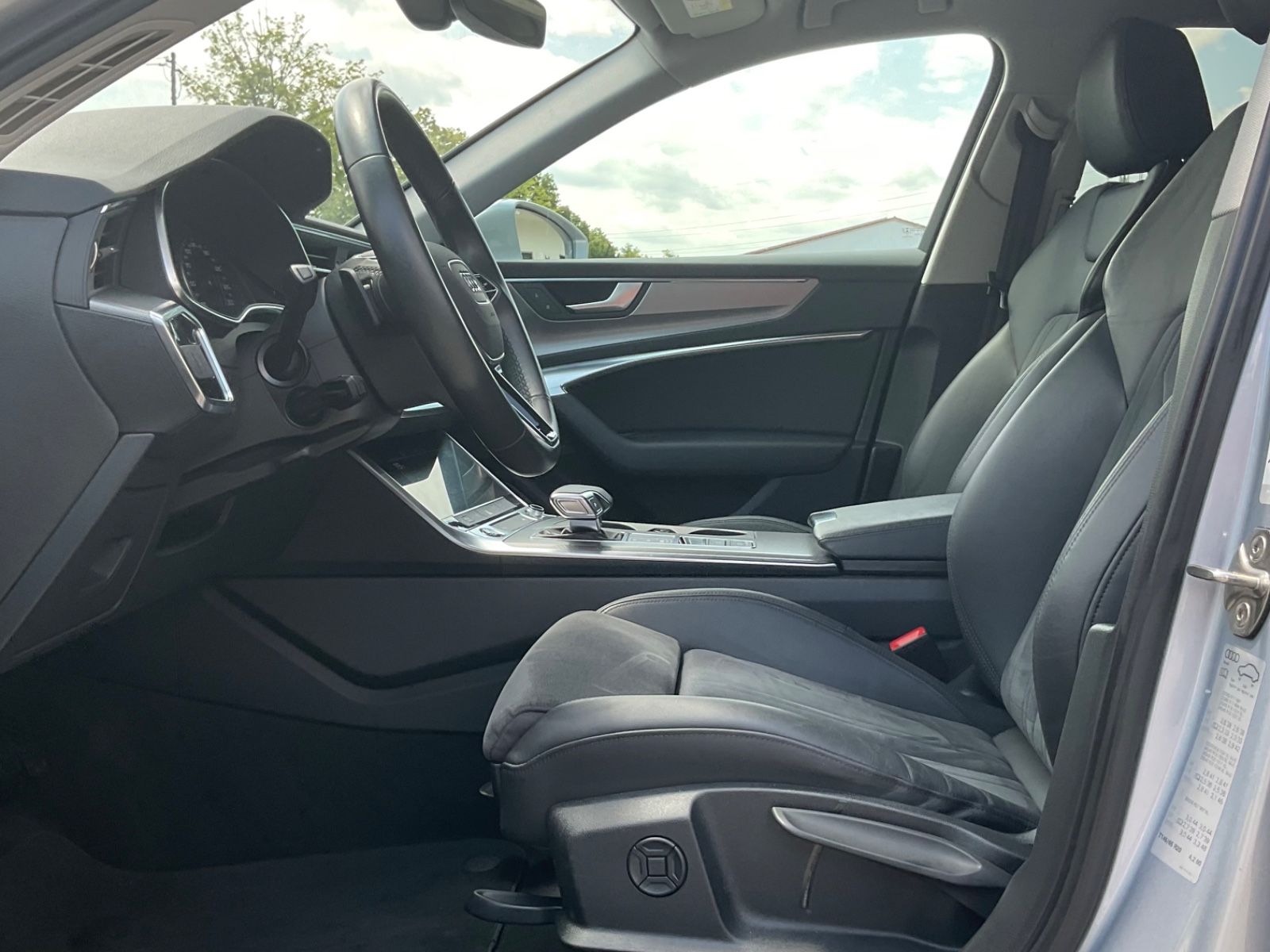 Audi A6 Avant 50 TDI quattro Business - Samsaru's Car Outlet