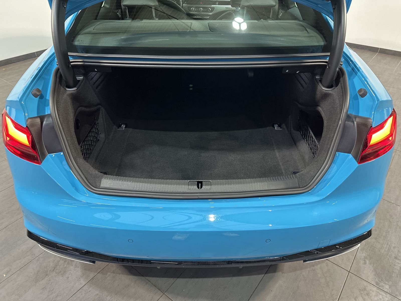 Audi A5 40 TDI Qu S-Line Individual NAV+LED+PANO+19ZO