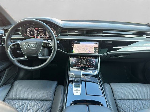 Audi A8 60 TFSI e quattro - Samsaru's Car Outlet