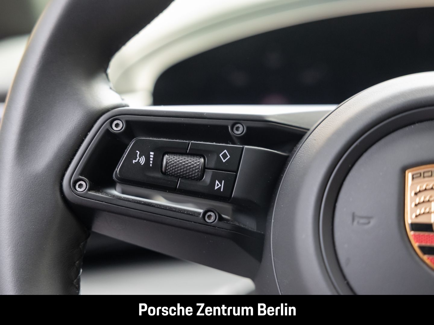 Porsche Macan 4S LED-Matrix Burmester InnoDrive Panorama