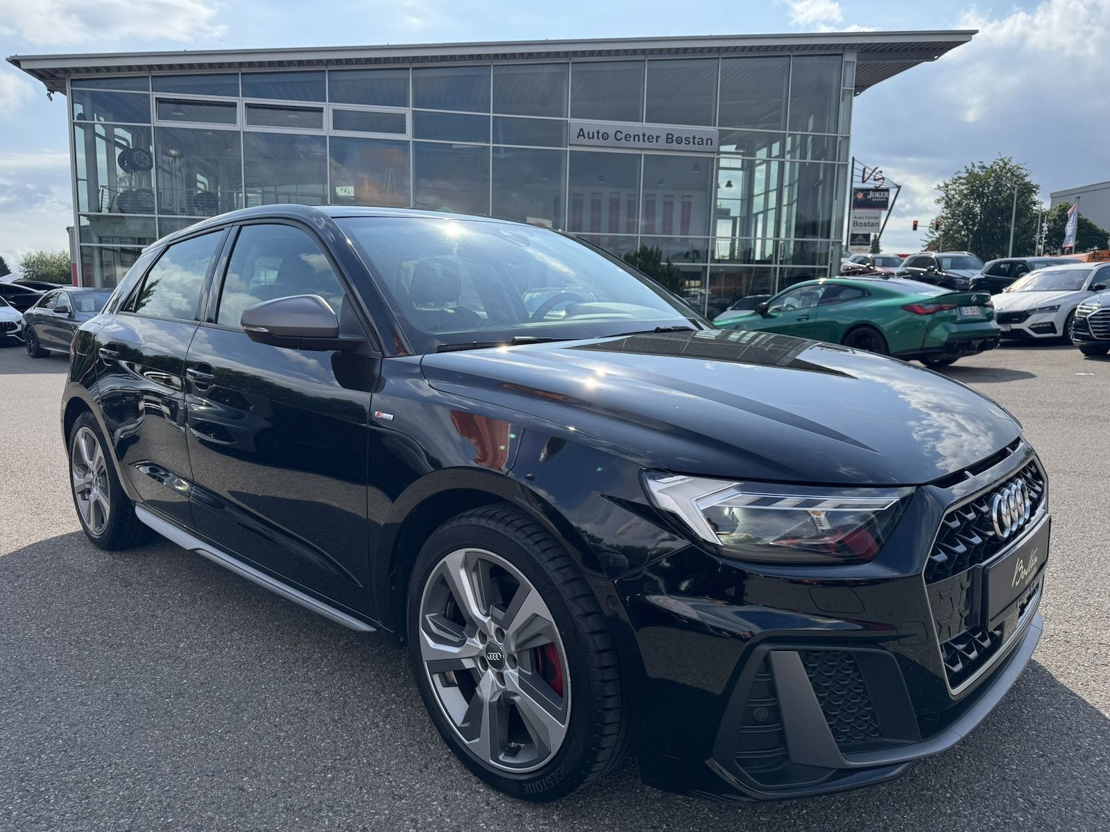 Audi A1 40 TFSI S-Line - Samsaru's Car Outlet