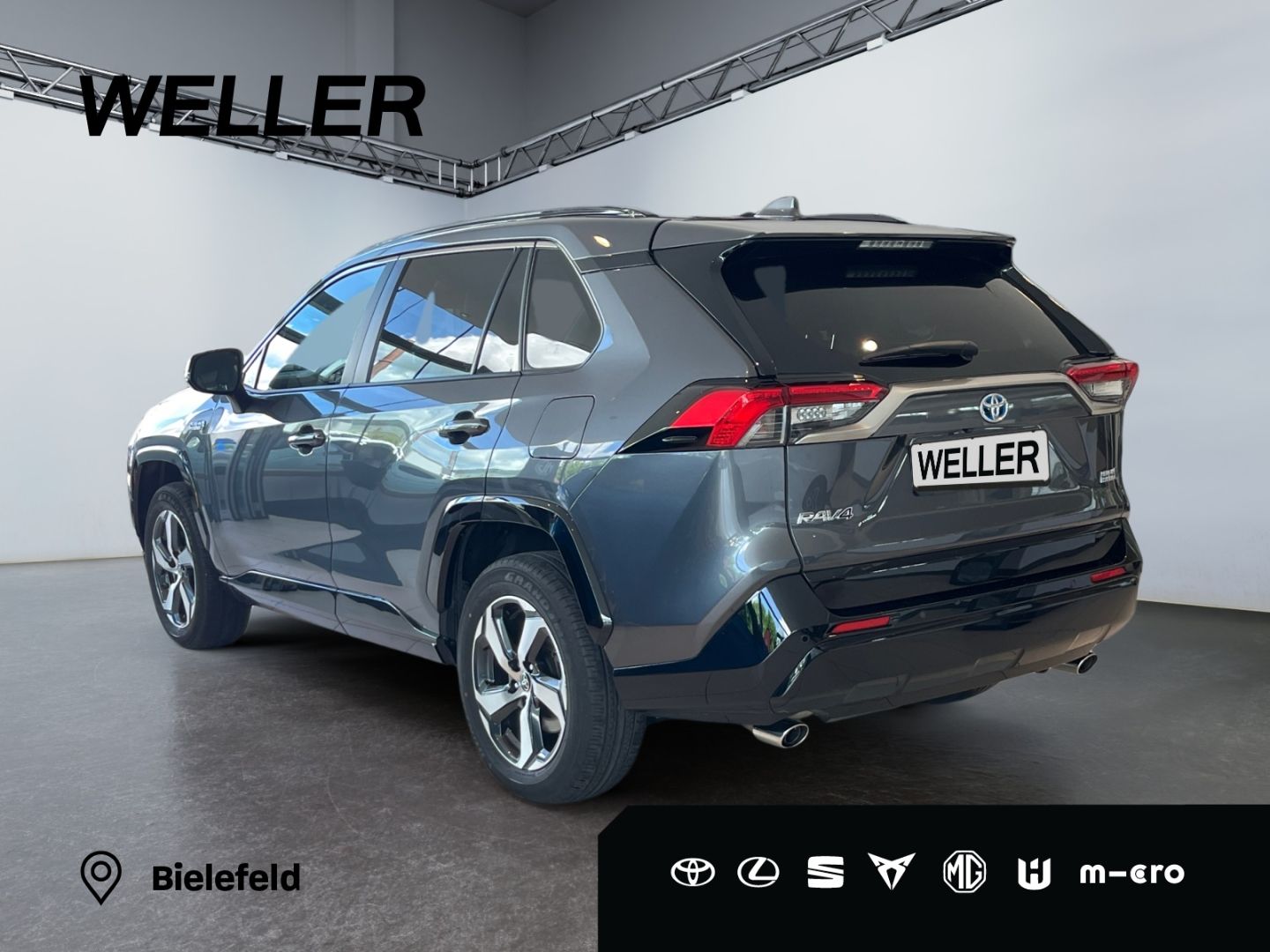 Toyota RAV 4 Plug-in-Hybrid - Samsaru's Car Outlet