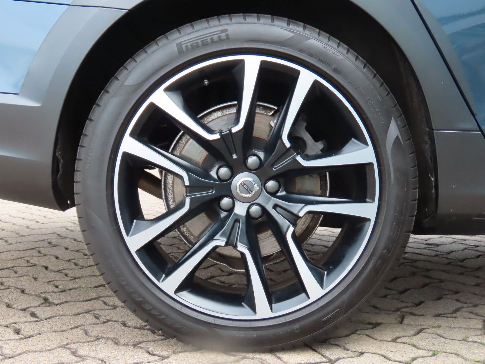 Volvo V90 B4 CC Plus (Standheizung; 360° Kamera;...)