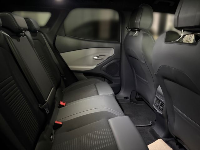 Ford Explorer RWD Premium + el. AHK + Panoramadach +