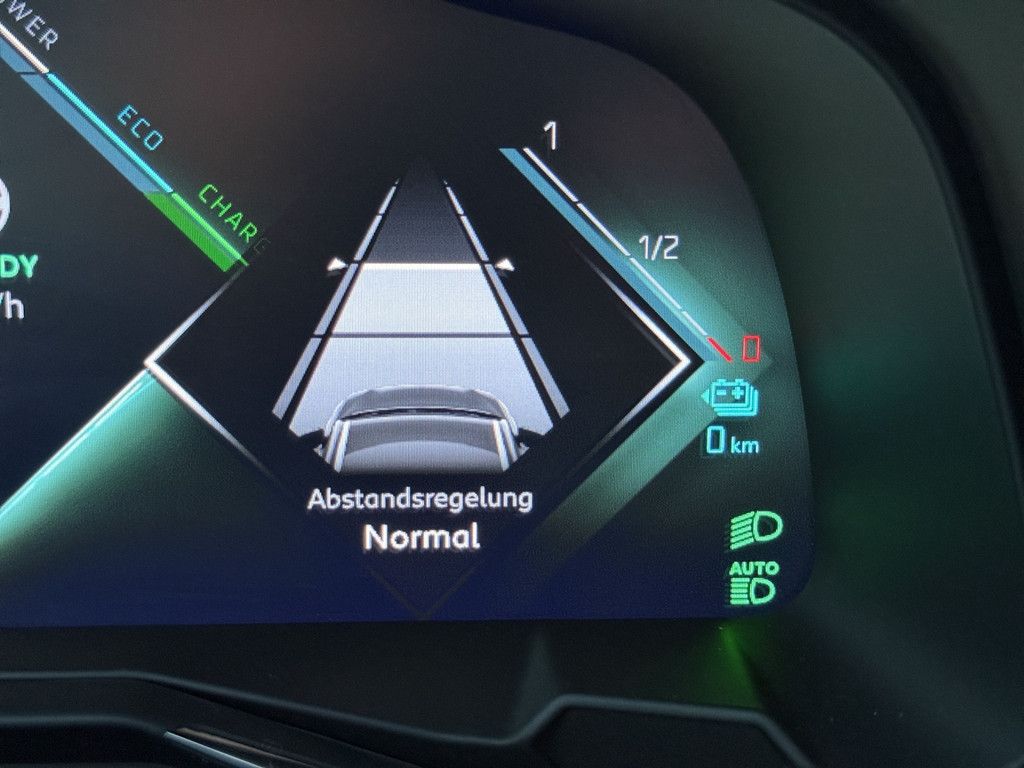 DS Automobiles DS 7 Crossback E-Tense 300 4x4 Perform. Line +