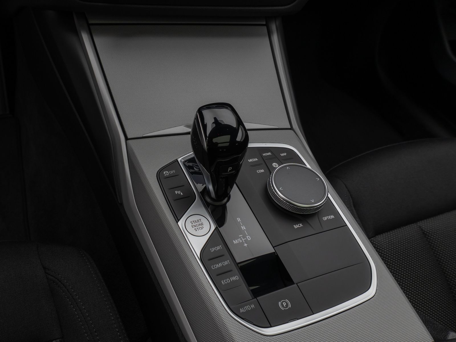 BMW 320d - Samsaru's Car Outlet