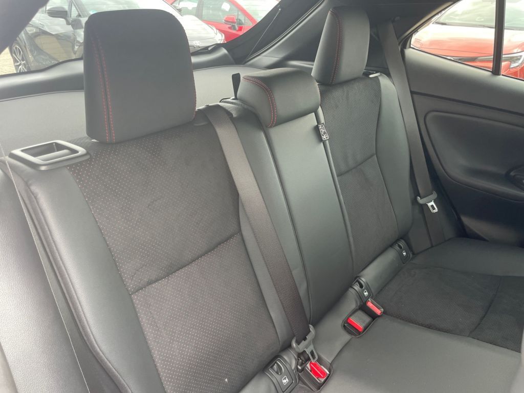 Toyota Yaris Cross Hybrid 130 1.5 VVT-i GR Sport (XPB1)