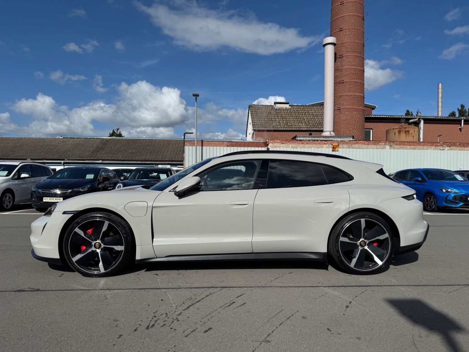 Porsche Taycan Sport Turismo 4 S *BOSE*PANO*NETTO*360K