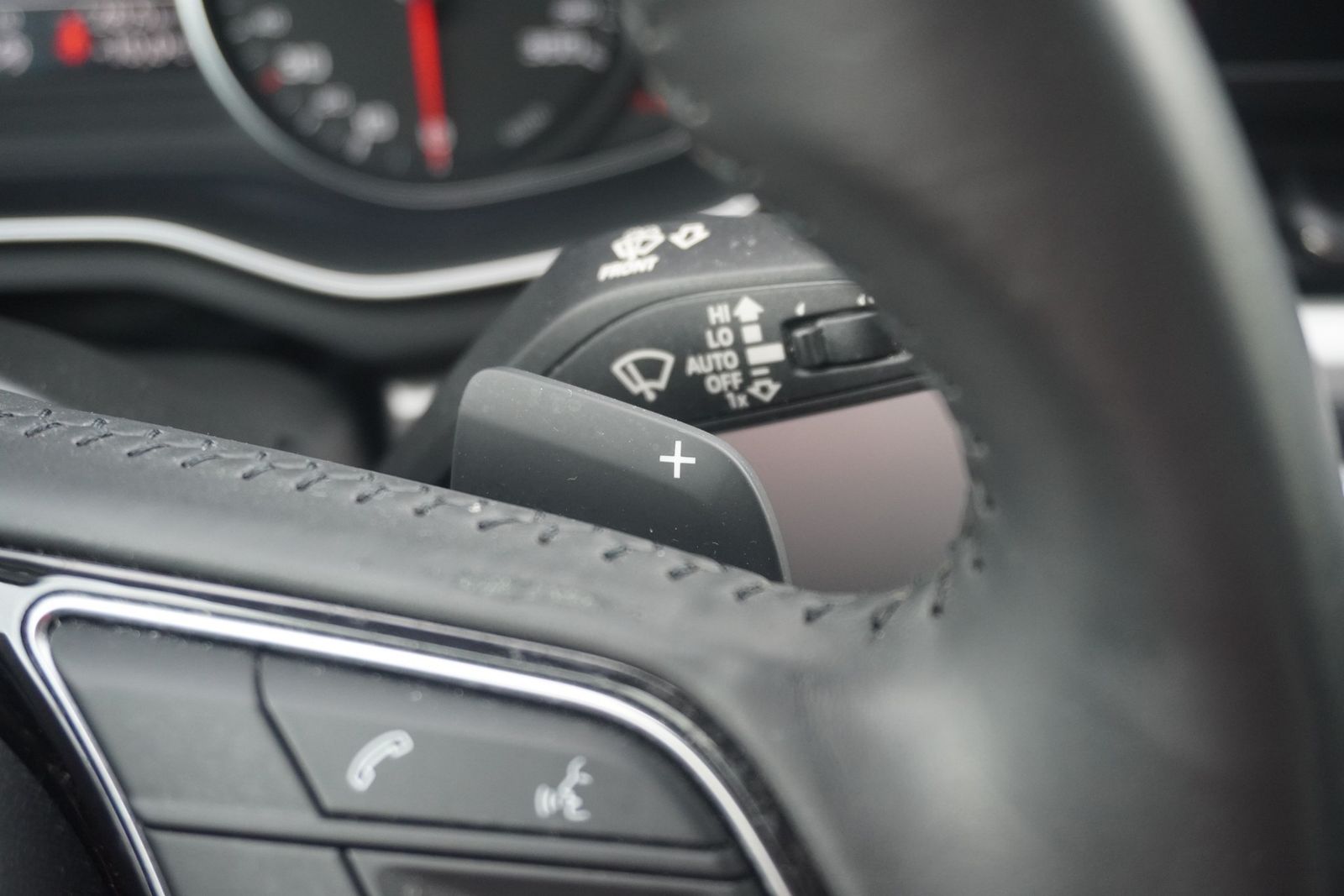 Audi A4 Avant 35 TFSI S-Tronic - Samsaru's Car Outlet