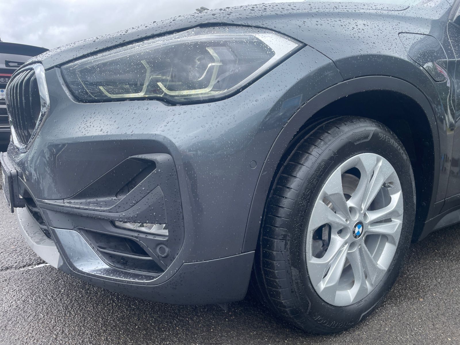 BMW X1 xDrive 25e Advantage - Samsaru's Car Outlet