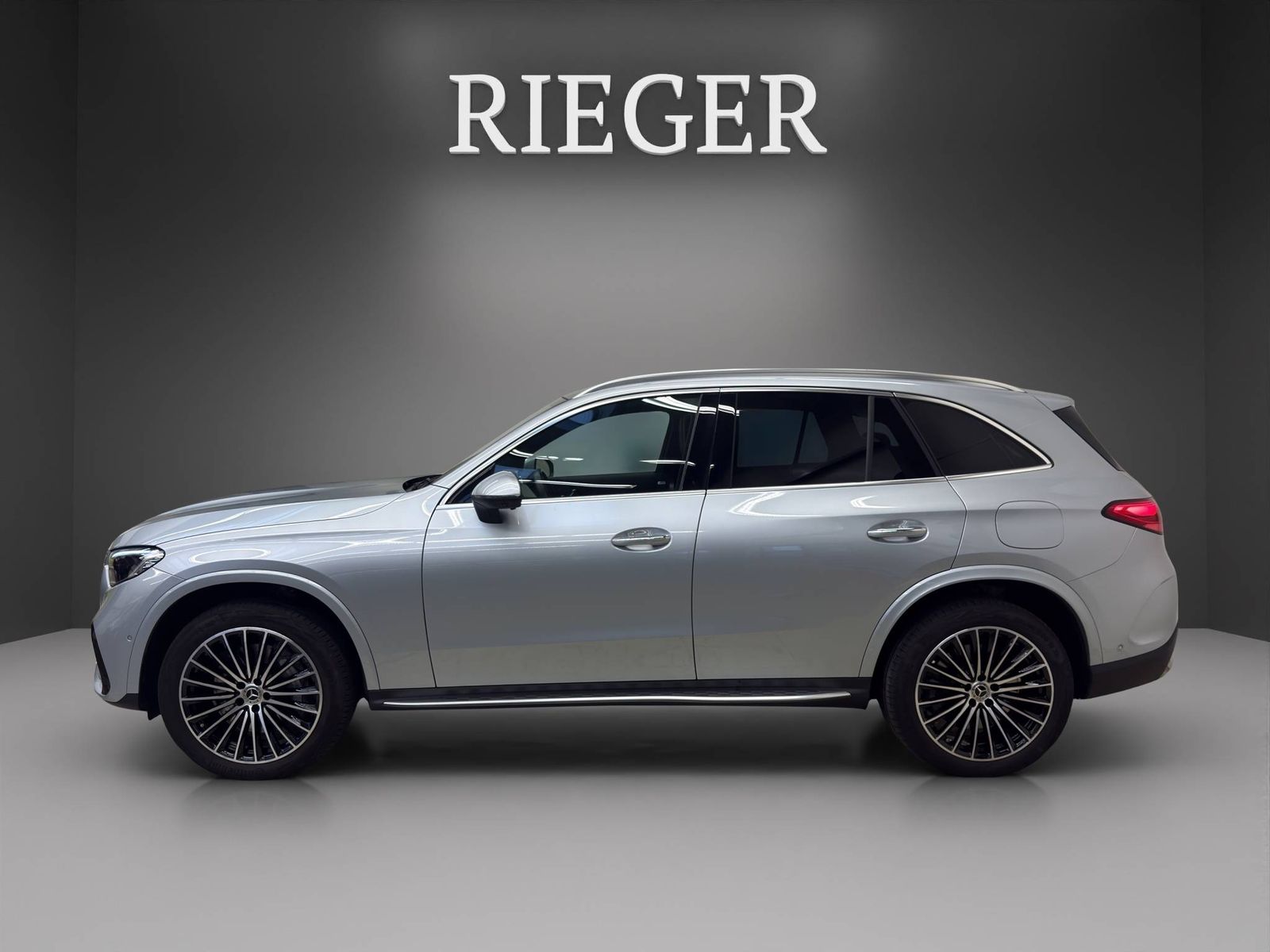 Mercedes-Benz GLC 300 de 4M AMG*Pano*AHK*MEMORY*Burmester*20"*