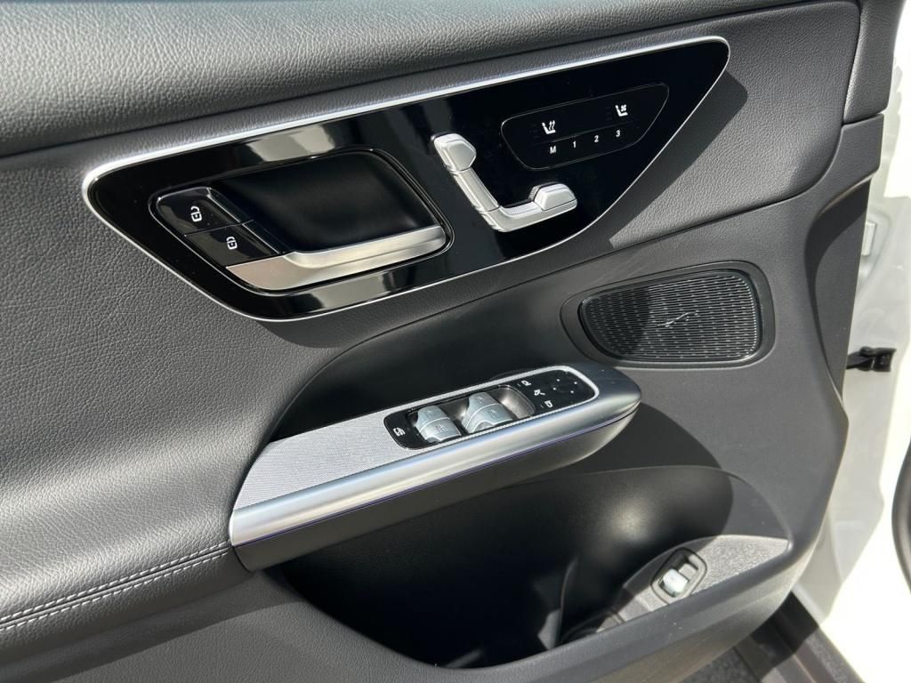 Mercedes-Benz GLC 200 4M Avantgarde - Samsaru's Car Outlet
