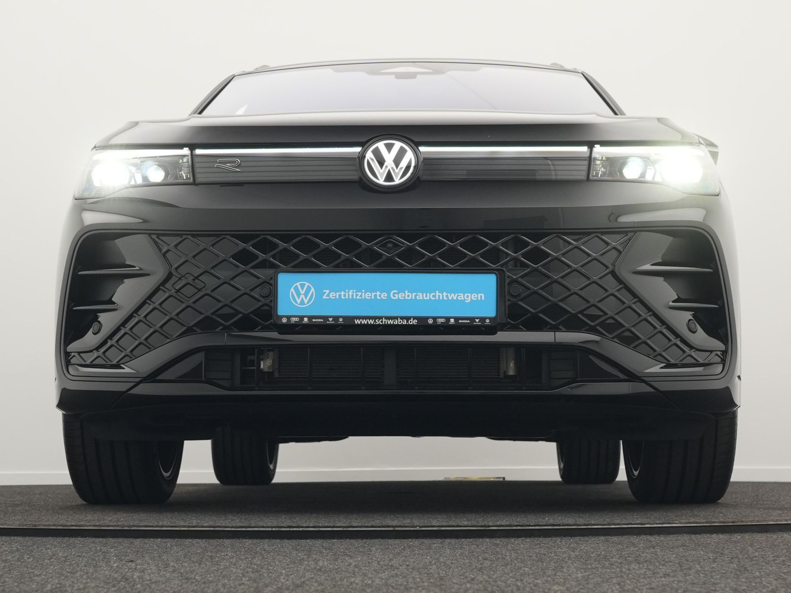 Volkswagen Tiguan R-Line 1.5 TSI eHybrid DSG AHK*R-KAM*NAV