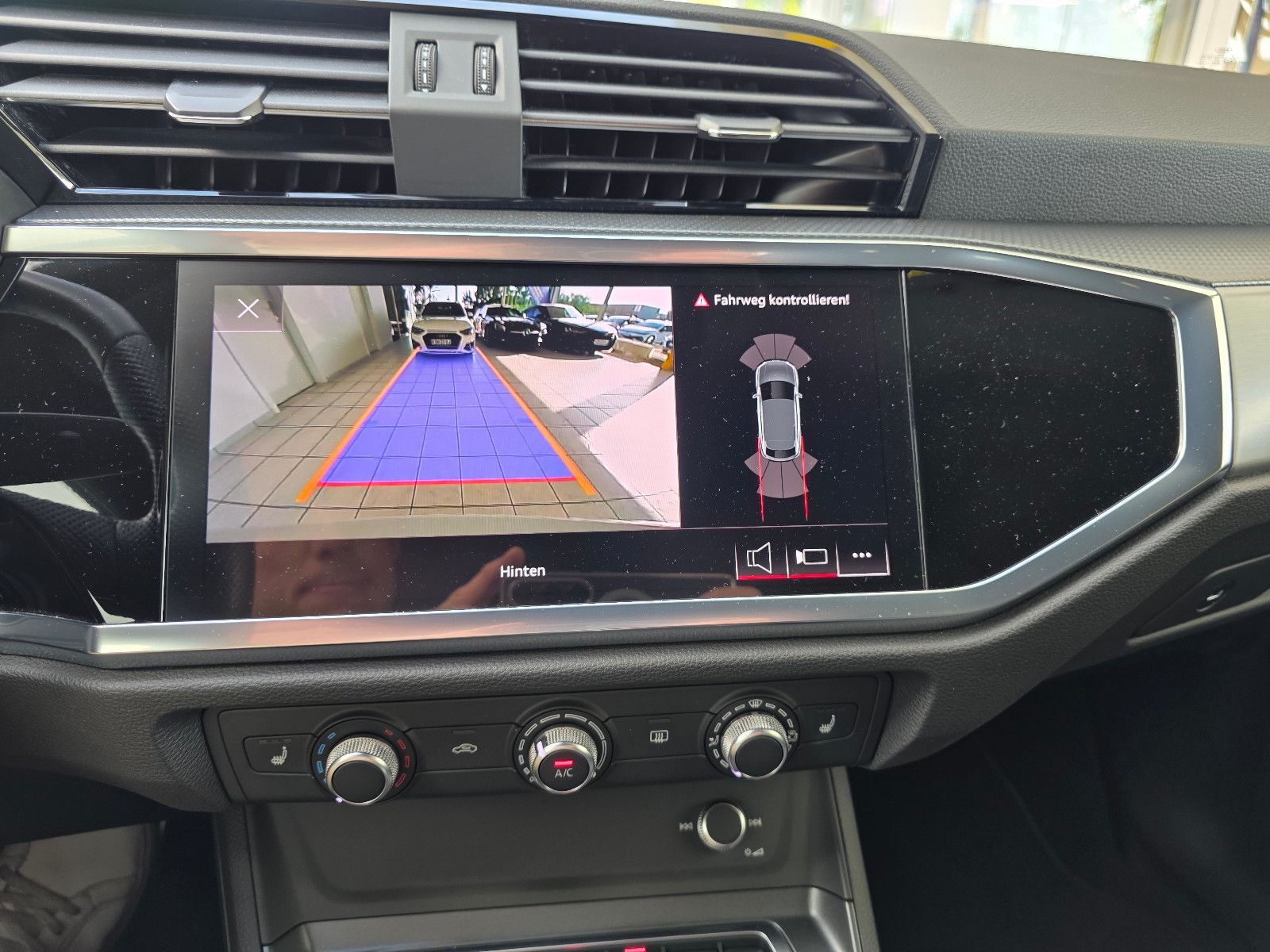 Audi Q3 Sportback 40 TFSI quattro S Line - Samsaru's Car Outlet