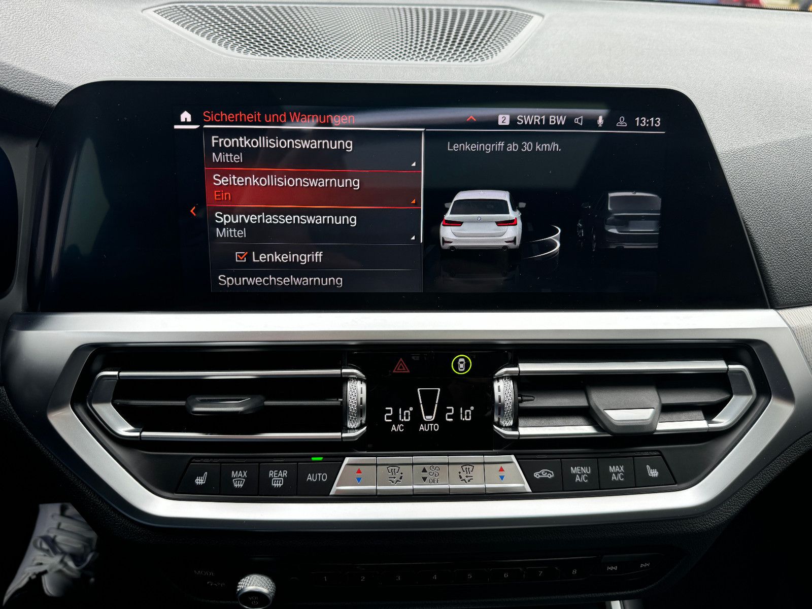 BMW 330 i xDrive Aut. - Samsaru's Car Outlet