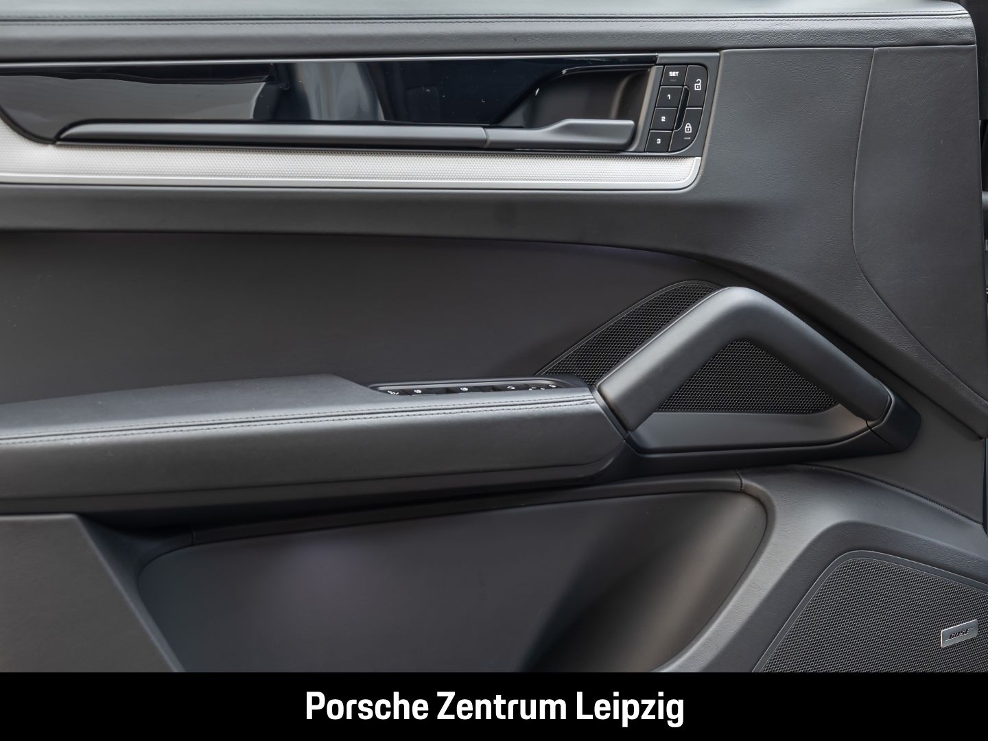 Porsche Cayenne S E-Hybrid Coupe HD-Matrix HeadUp Sporta