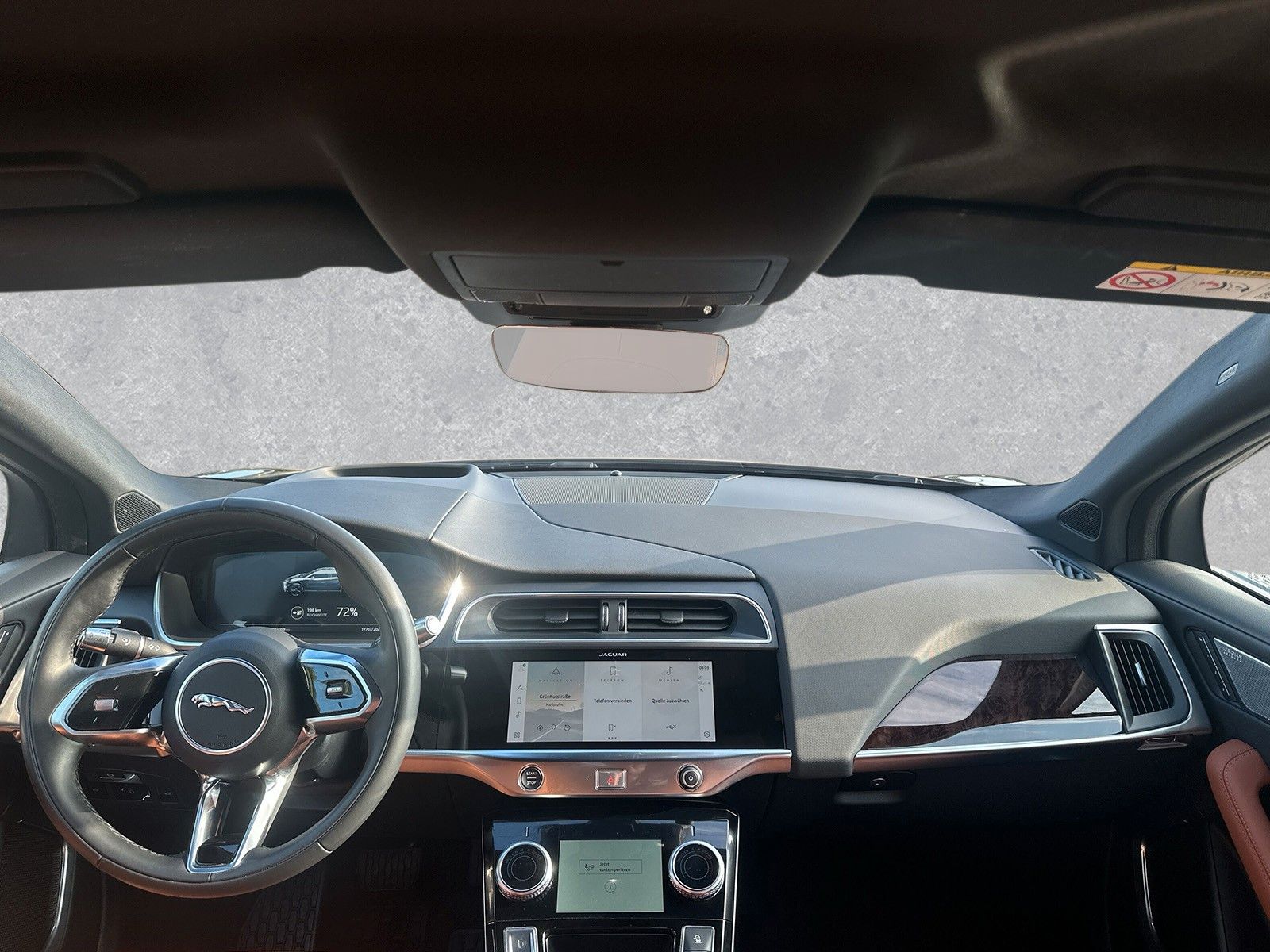 Jaguar I-Pace EV400 HSE ACC HUD