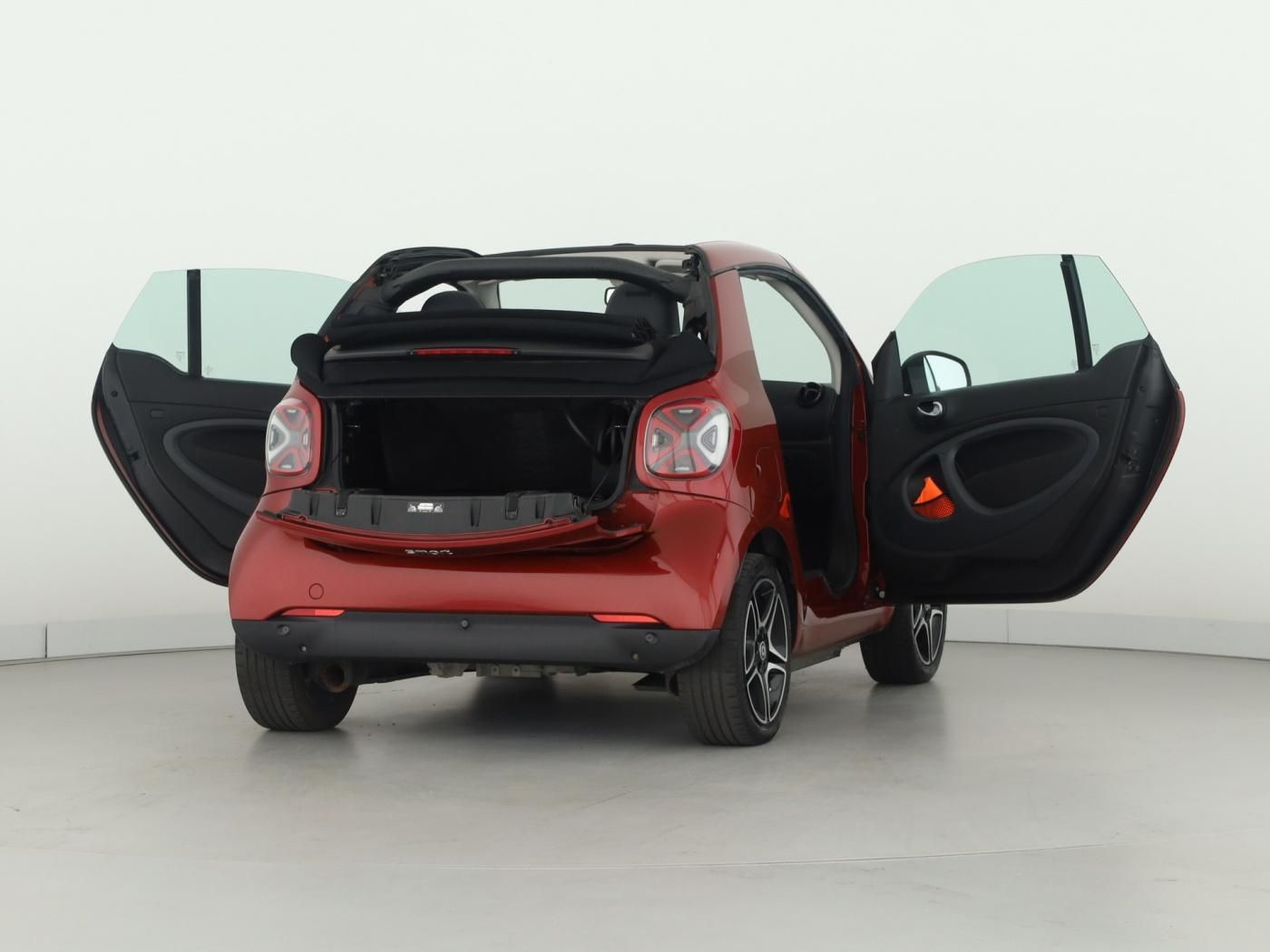 Smart fortwo EQ cabrio prime - Samsaru's Car Outlet