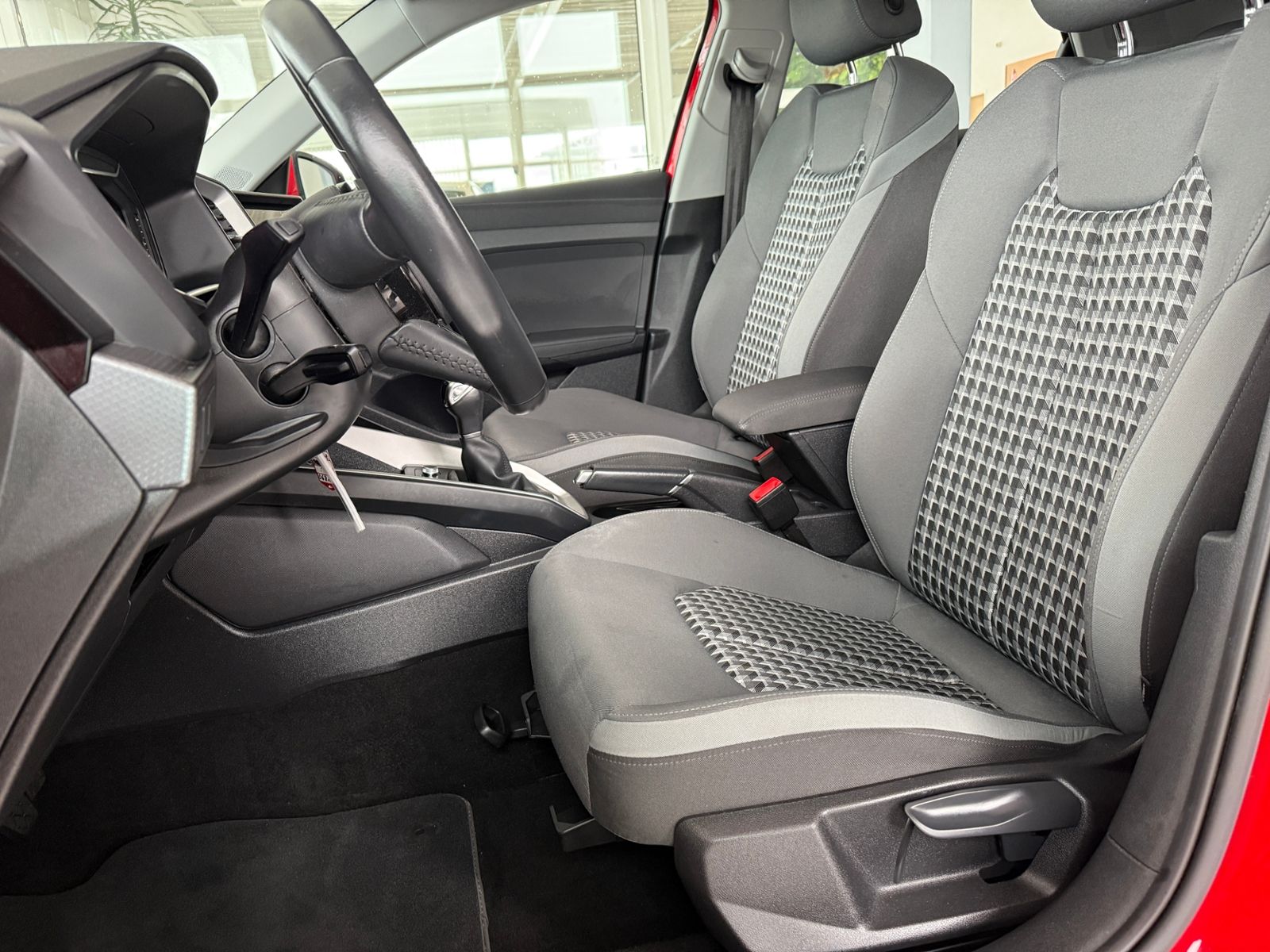 Audi A1 Sportback Advanced 30TFSI - Samsaru's Car Outlet