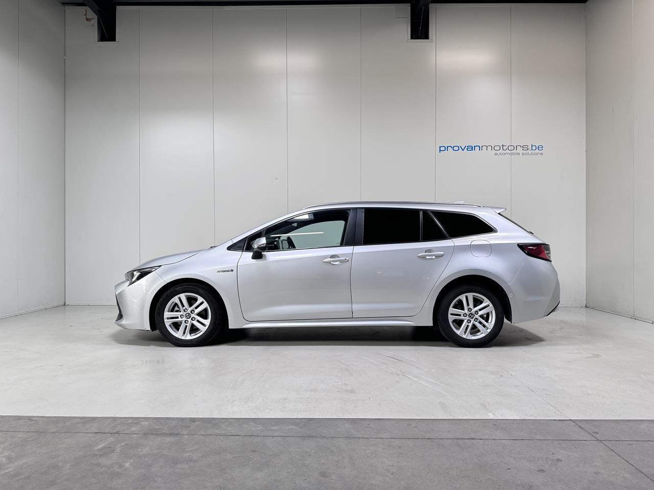 Toyota Corolla 1.8 Hybrid - Samsaru's Car Outlet