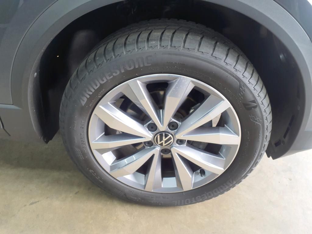 Volkswagen T-Roc Style 1.5 TSI DSG - Samsaru's Car Outlet