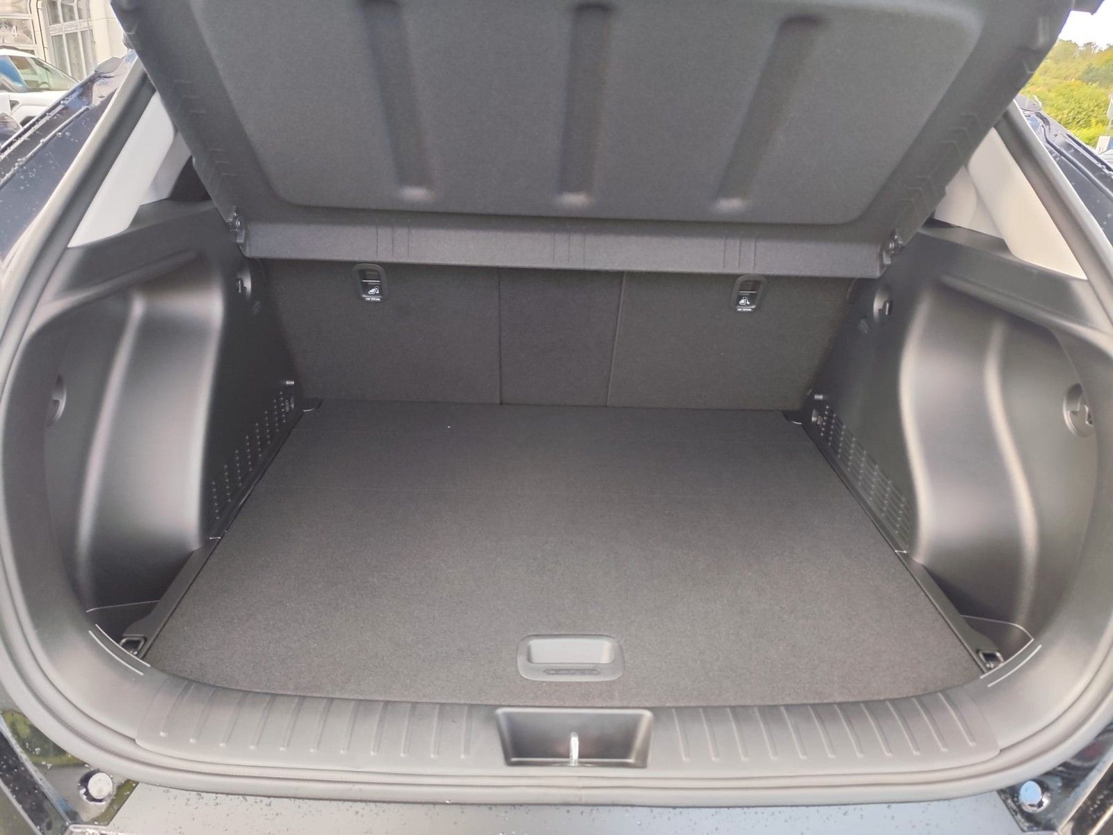 Hyundai Kona 1.6 T-GDI Trend - Samsaru's Car Outlet