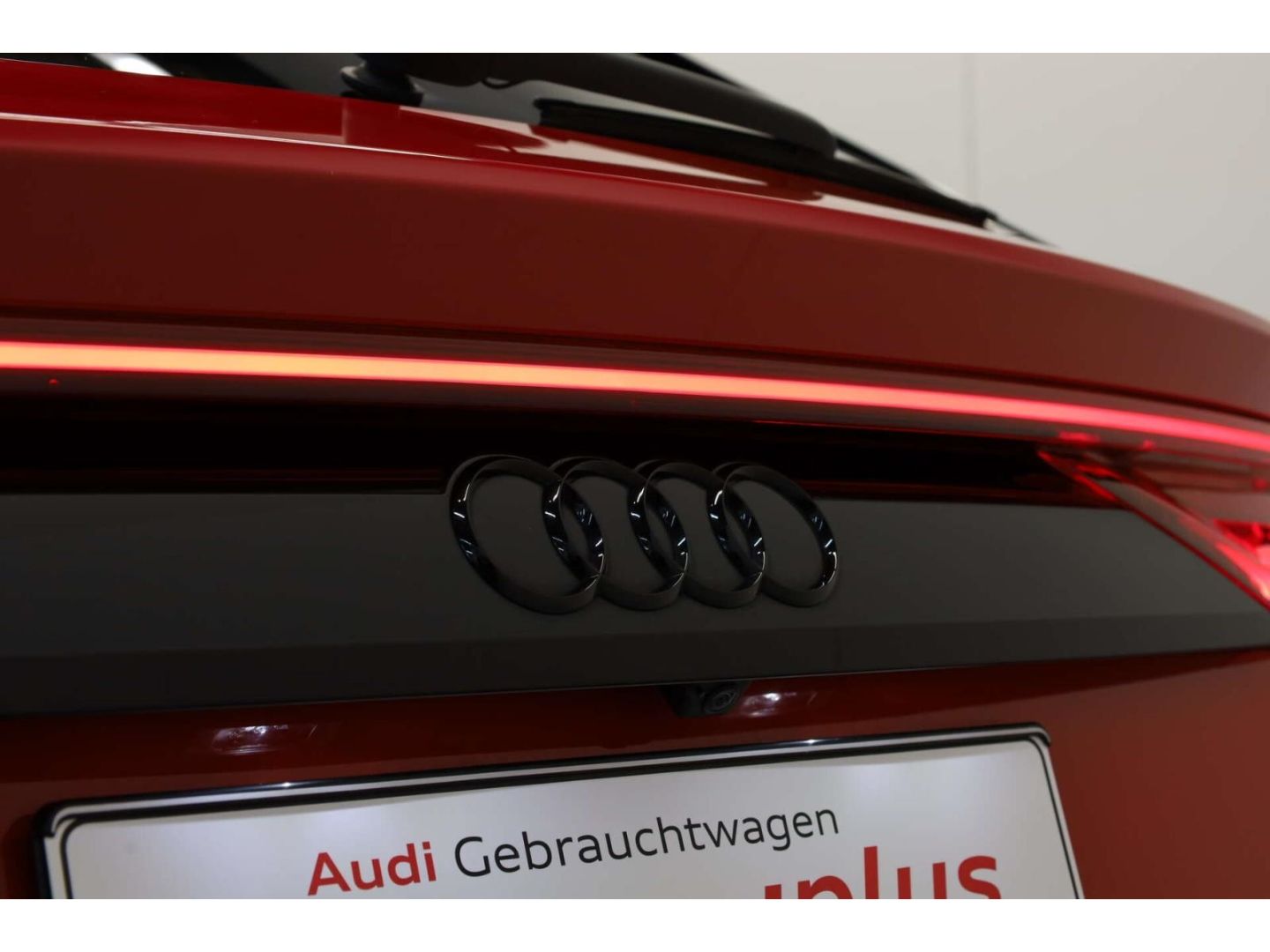 Audi Q8 55 TFSI e quattro S line