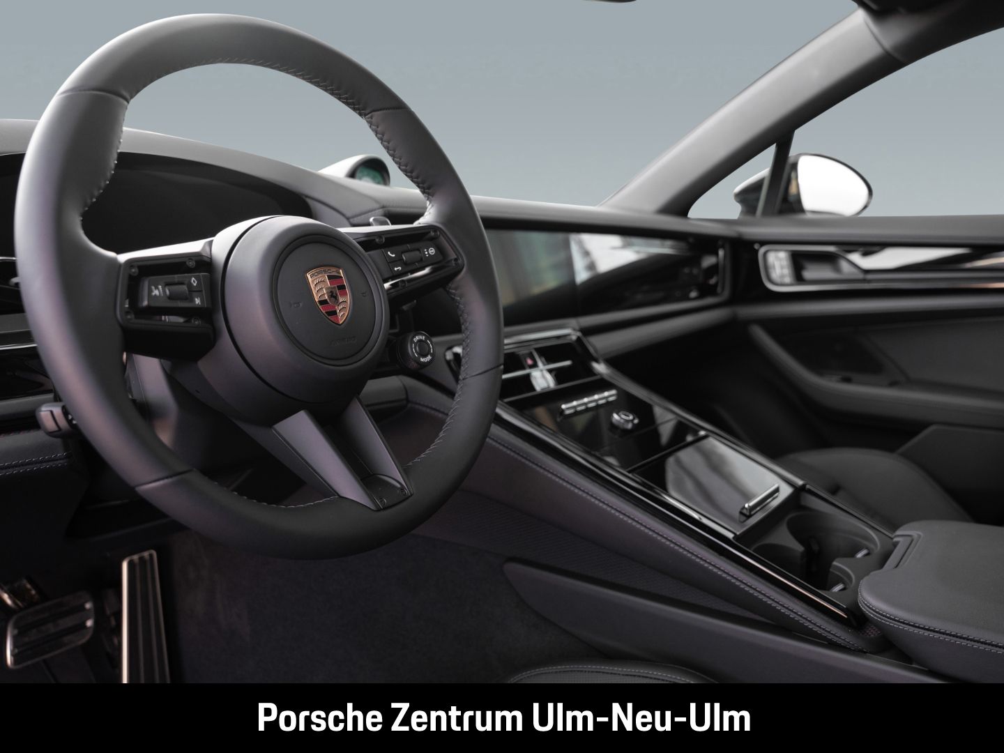 Porsche Panamera 4S E-Hybrid HA-Lenkung InnoDrive HUD